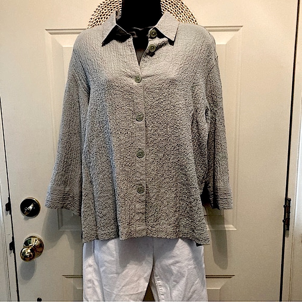 VTG Lagenlook Gauzy Button Down Crinkle Shirt Dusty Sage Light Green L (12/14)